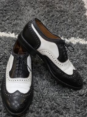 ALLEN EDMONDS BROADSTREET  Men's Two-Tone Wingtip Oxfords - Black & White Sz 9E